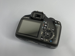 Canon 1100D Kit 18-55mm IS 60.000 кадров