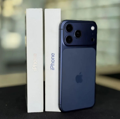 iPhone 17 Pro Max 256 ГБ, SIM + eSIM, б/у