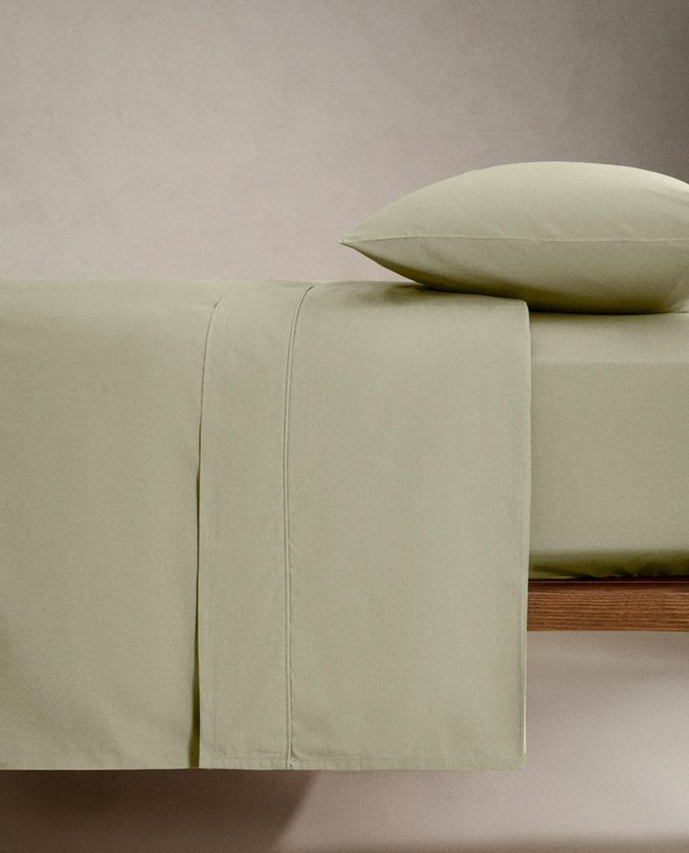ZARA HOME (300 НИТЕЙ) НАТЯЖНАЯ ПРОСТЫНЯ ИЗ ХЛОПКА, СВЕТЛО-ЗЕЛЕНЫЙ