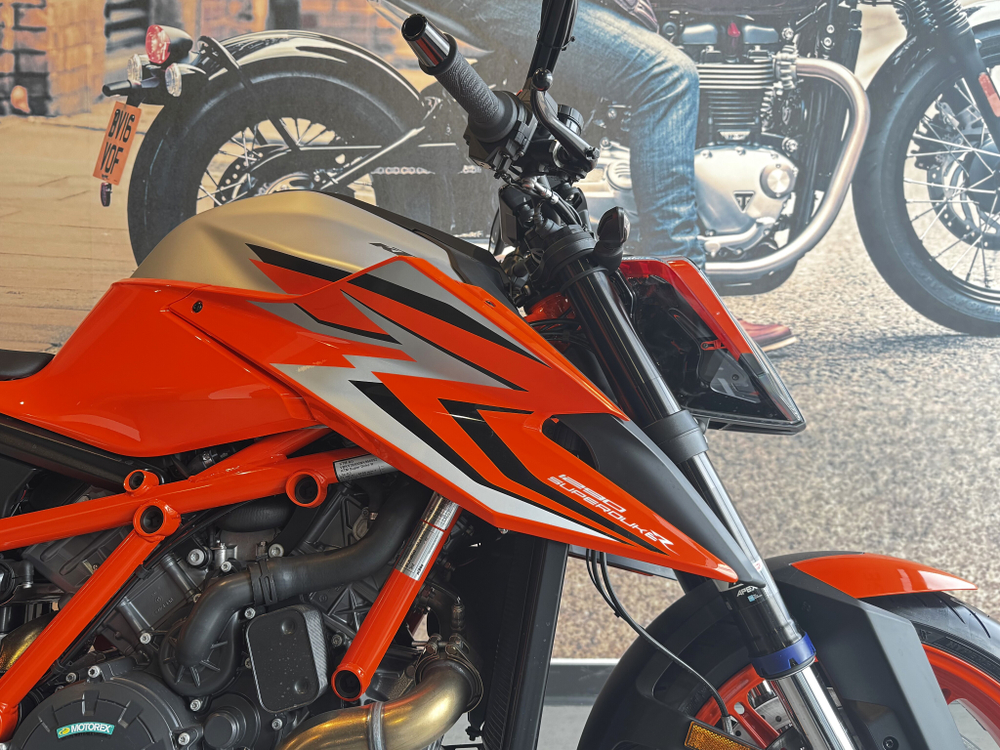 1290 SUPER DUKE R EVO