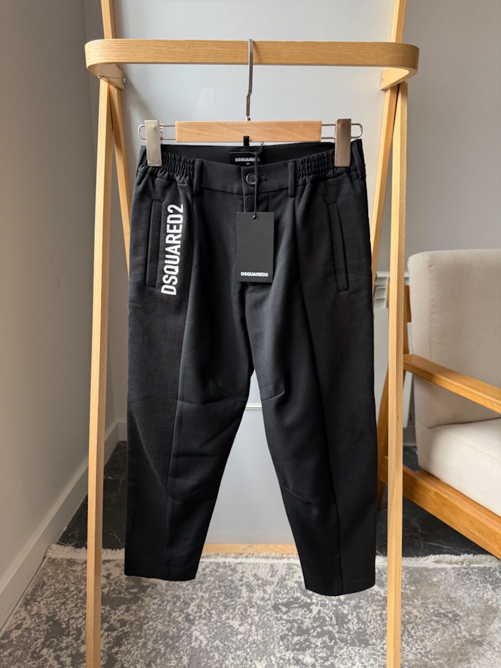 Новые брюки Dsquared2, 128