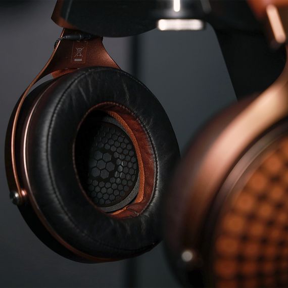 Focal Stellia + Naim Uniti Atom Headphone Edition