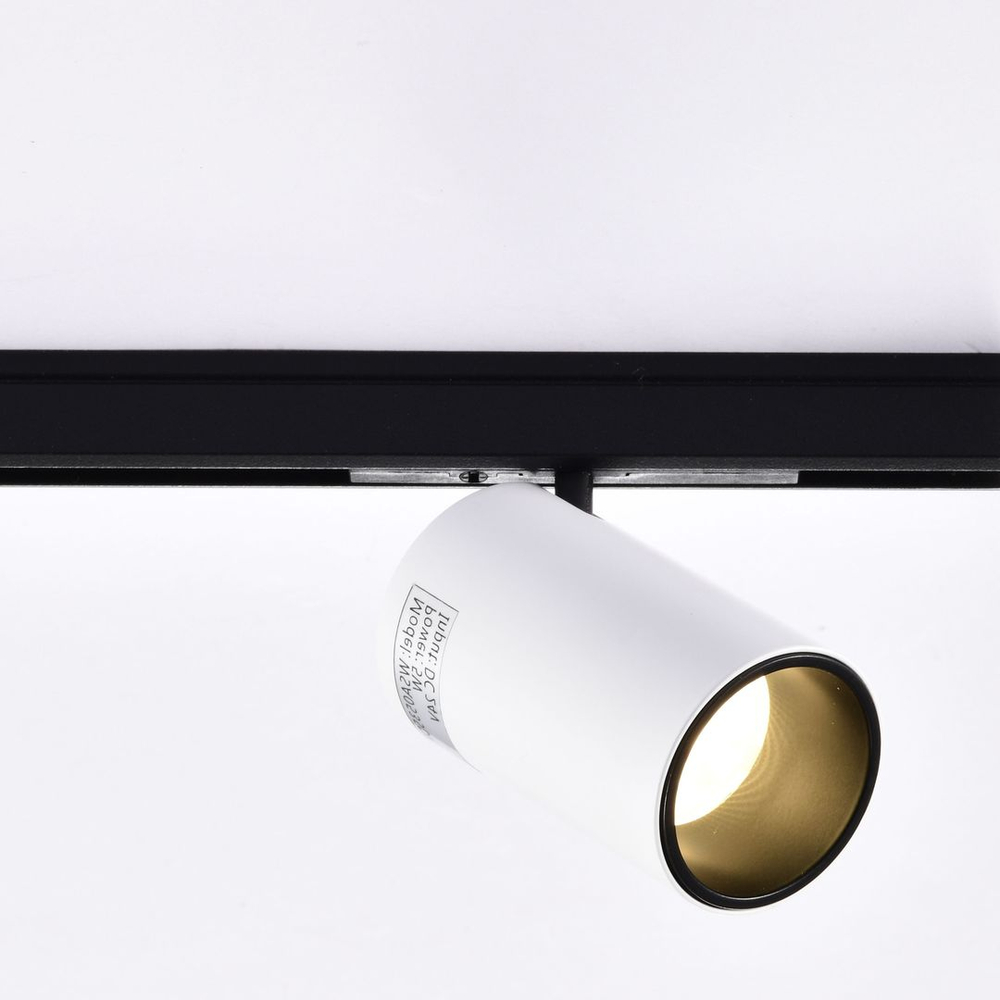 Светильник подвесной Wertmark Technical Lesath светильник на шинопровод, Led, 9W, 4000K WTL.O10.007.40.09