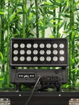 MW1000-IP — подвижный Wash 24×40 Вт + 24×6 Вт RGBW с DMX Frost IP65