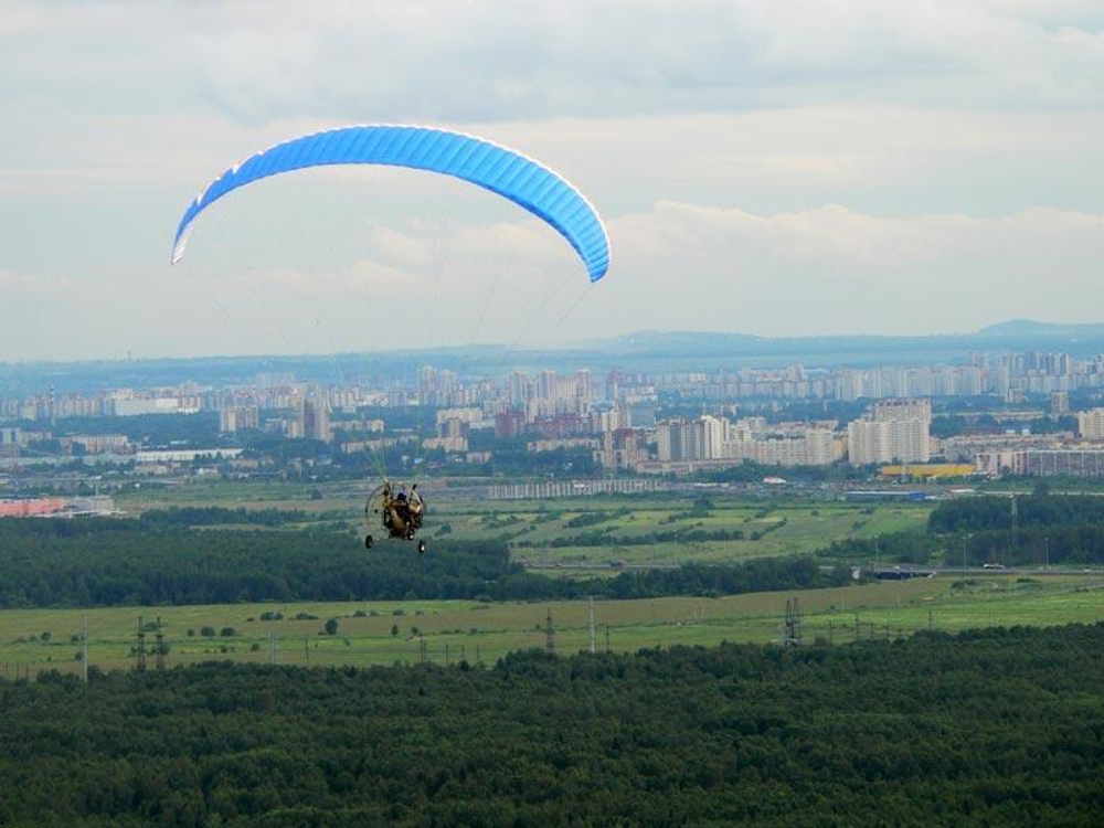 Подарочный сертификат на полет на мотопараплане 15 минут, высота 300-500 метров