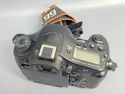 Sony A99 11.700 кадров