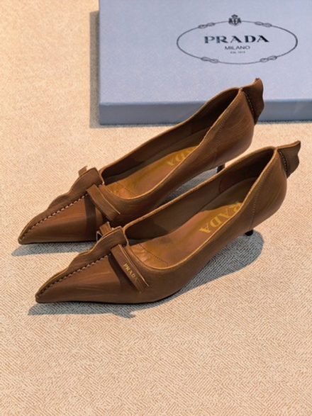Туфли Prada