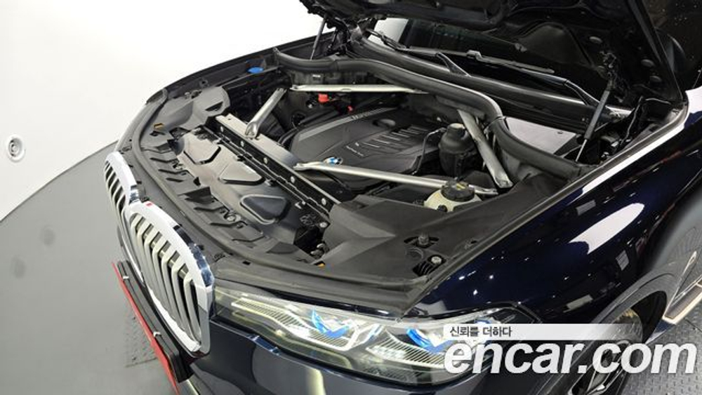 BMW X7 xDrive 40i M Sport 6STR — 2021