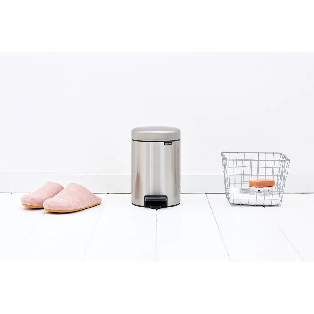 Brabantia Контейнер для мусора NewIcon 3л, матовая сталь 112164