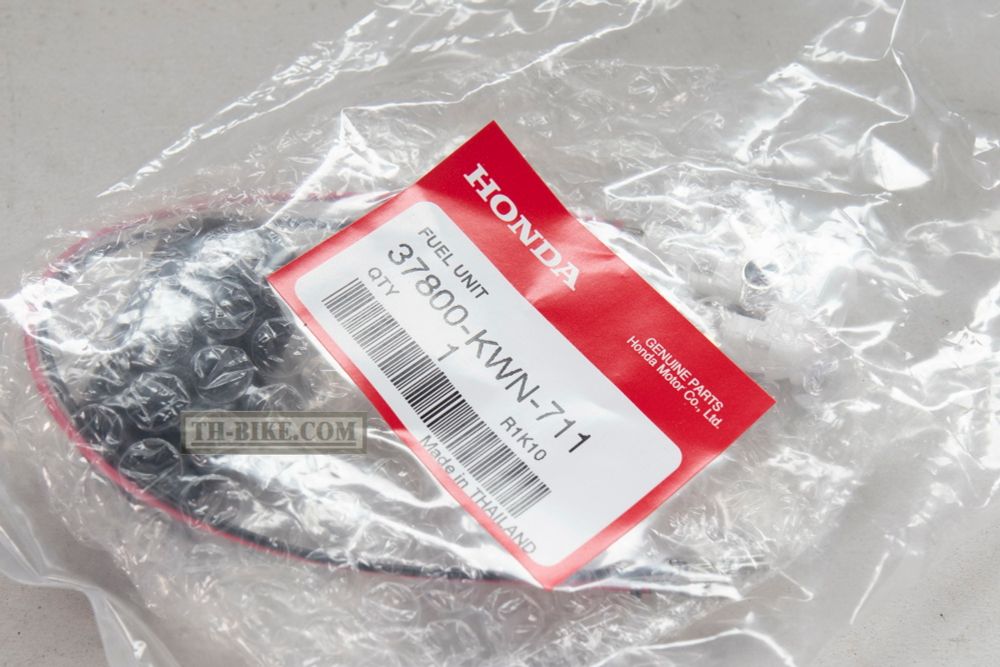 37800-KWN-711. FUEL UNIT. Honda PCX (2012-2015)