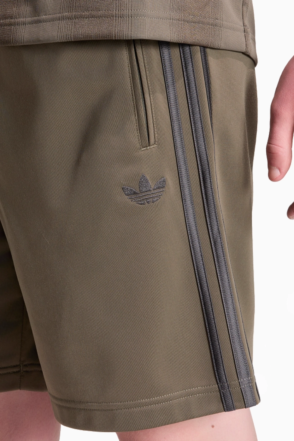 Шорты adidas Originals Firebird - коричневый