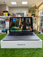 Б/У MacBook Air 13 2020 M1 8/256Gb