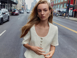 ZARA ЖАККАРДОВЫЙ ЖАКЕТ С КОРОТКИМИ РУКАВАМИ, ЭКРЮ