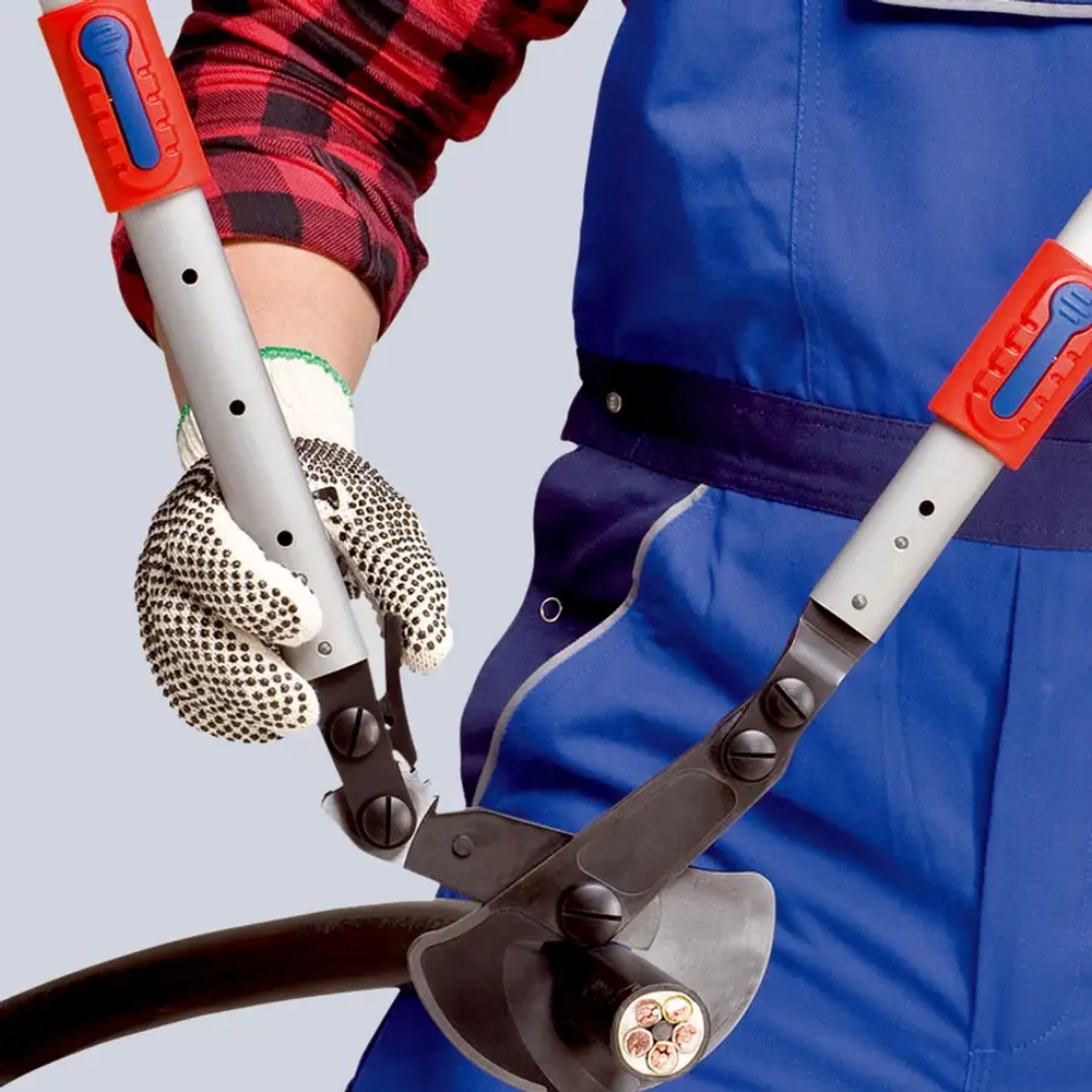Ножницы для резки кабелей 570 мм Knipex 95 32 038