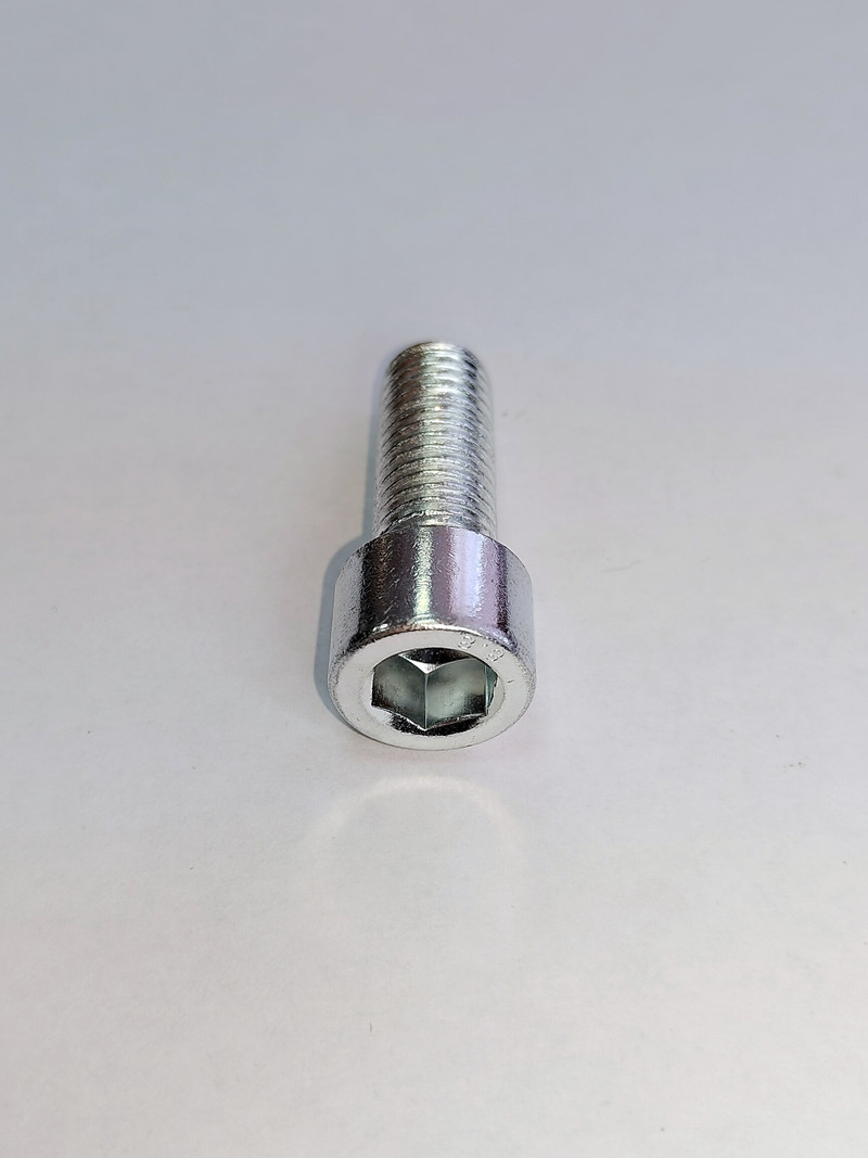 12х30 ОЦ. Винт П/Р с внут.шестигр. к.п.8.8 DIN912 (50 шт)