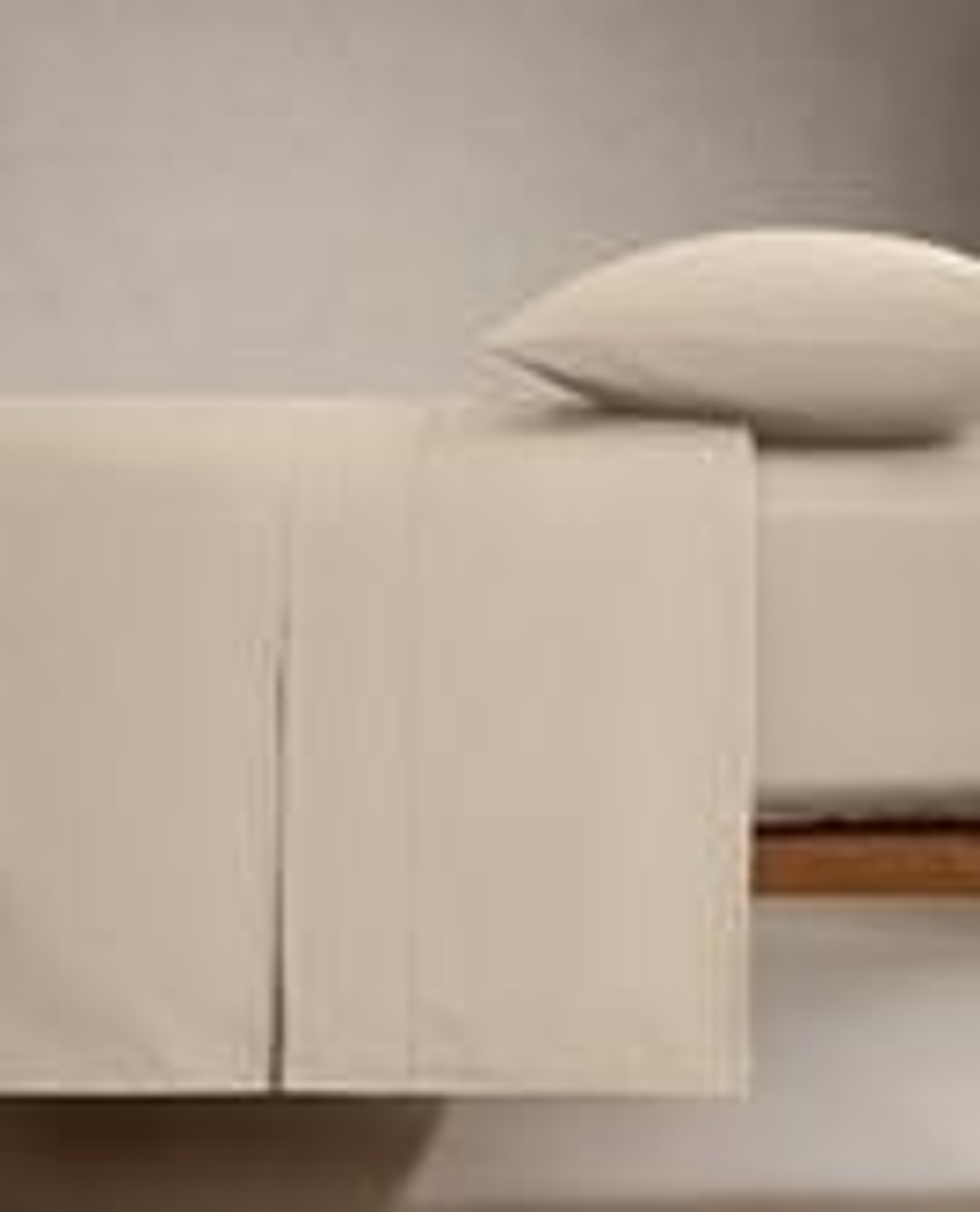 ZARA HOME НАТЯЖНАЯ ПРОСТЫНЯ ИЗ ХЛОПКА ПЕРКАЛЬ | ВЫСОТА 40 СМ (300 НИТЕЙ), БЕЖЕВЫЙ