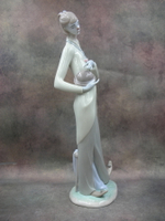 Статуэтка. Фарфор. Клоун Романтичная клоунесса. Lladro. Испания