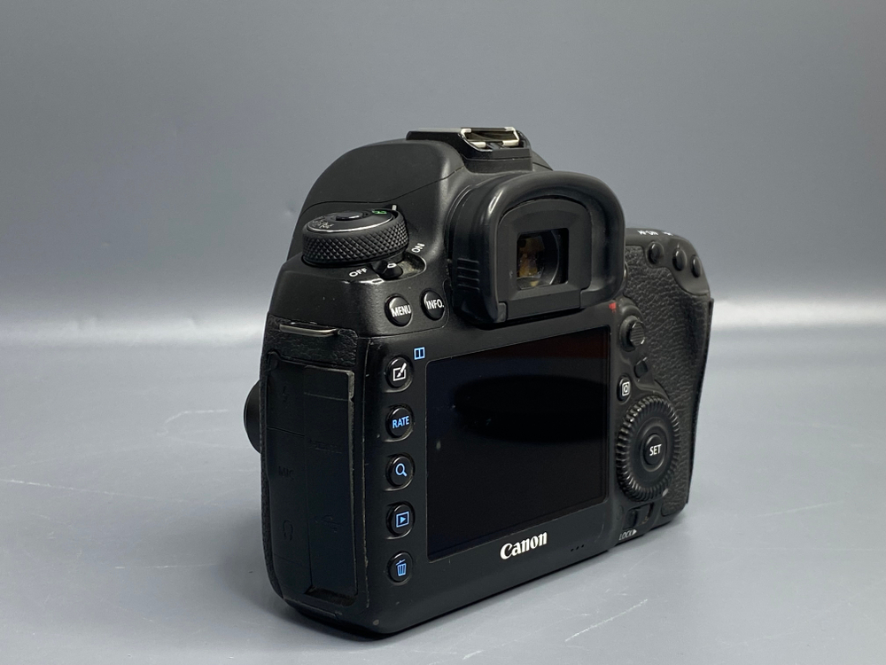 Canon EOS 5D Mark IV — 510 000 кадров