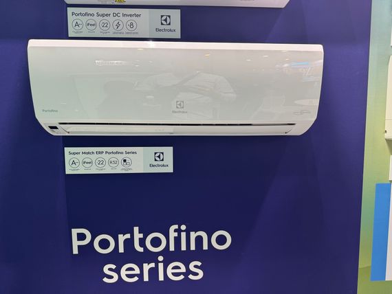 Настенная сплит-система Electrolux EACS/I-24HP/N8_23Y_in + EACS/I-24HP/N8_23Y_out, белый — (2)