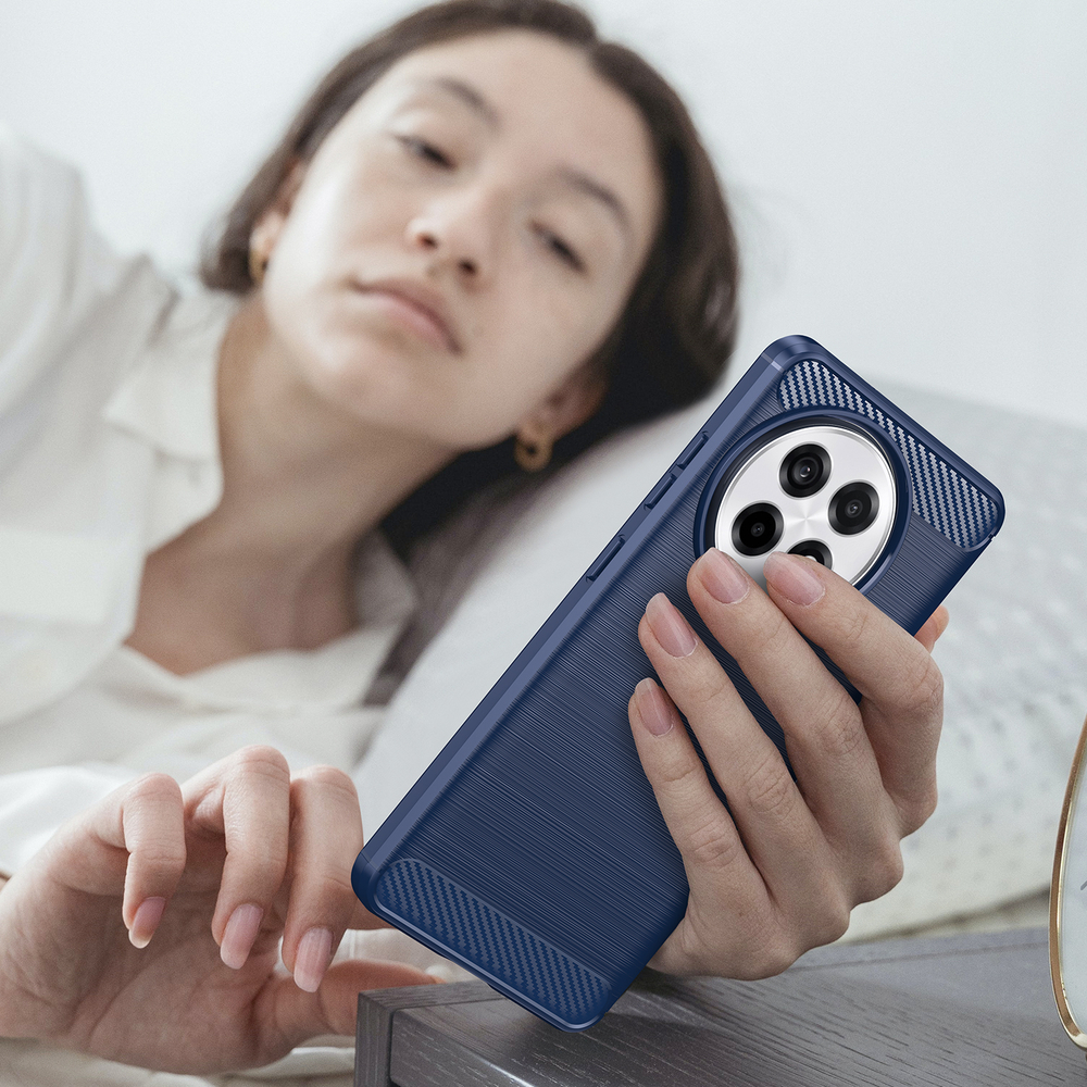 Мягкий защитный чехол синего цвета на OnePlus Ace 5, 5 Pro и 13R, серия Carbon (дизайн в стиле карбон) от Caseport