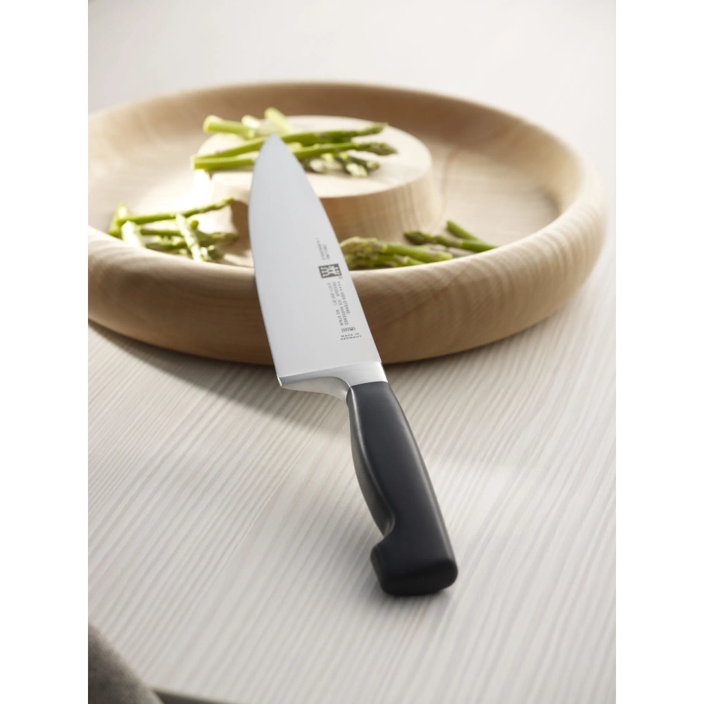 Zwilling Поварской нож Four Star 20 см EAN 4009839007132