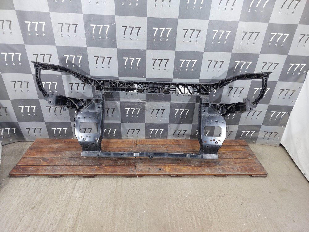 Панель передняя Kia Carnival 4 (KA4) 20-нв Б/У Оригинал 64101R0000