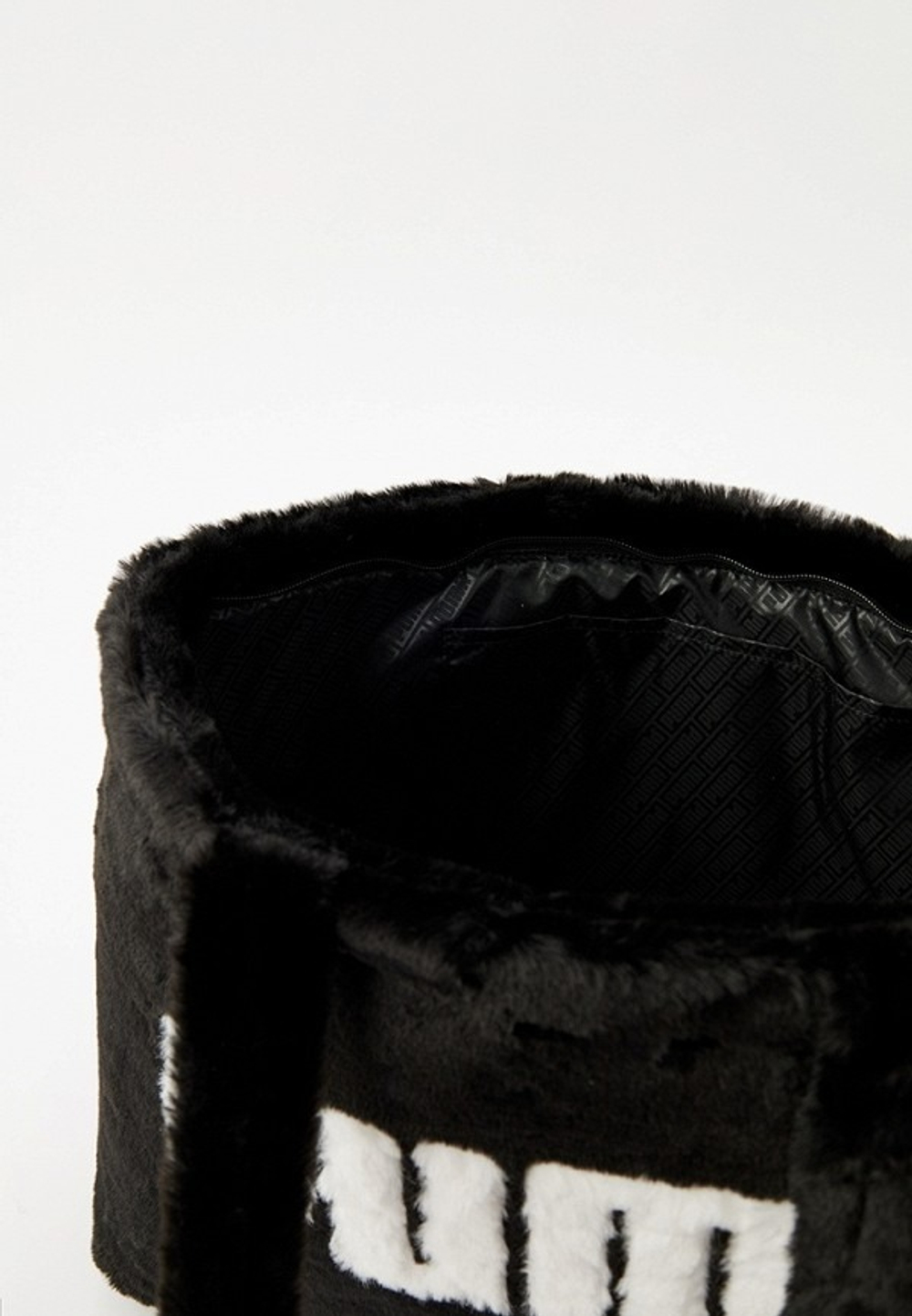 Сумка спортивная PUMA Core Fur Shopper