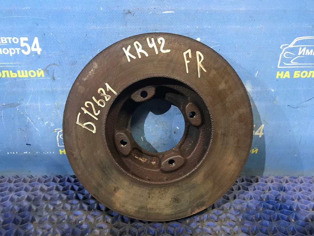 Диск тормозной передний TOYOTA TOWNACE NOAH 1996-2007