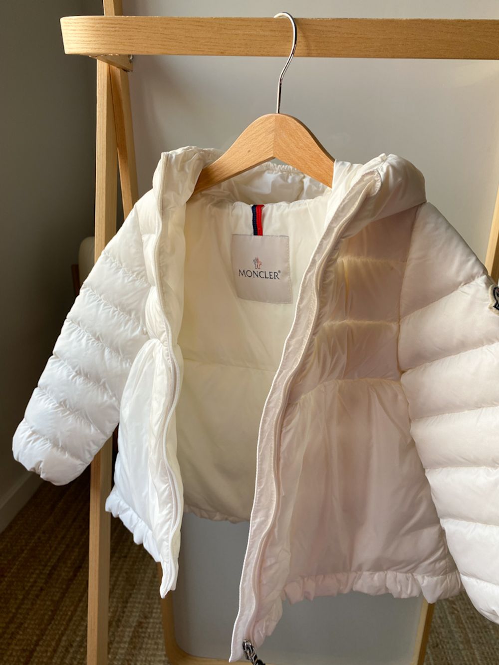 Пуховая куртка Moncler, 80-86