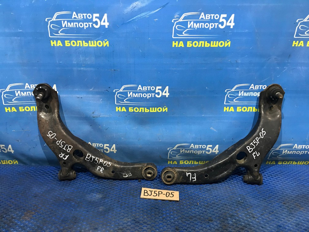 Рычаг передний левый MAZDA FAMILIA 2000
