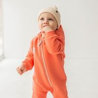 Комбинезон с капюшоном "Персик" утепленный 0+