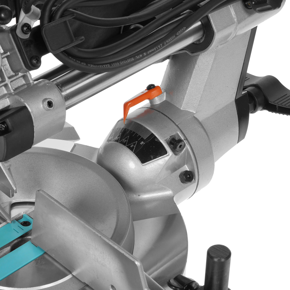 Торцовочная пила Makita LS0815FLN