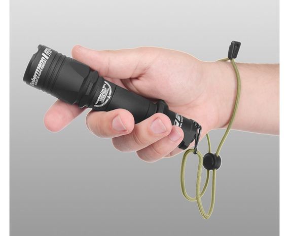 Тактический фонарь Armytek Dobermann красный свет