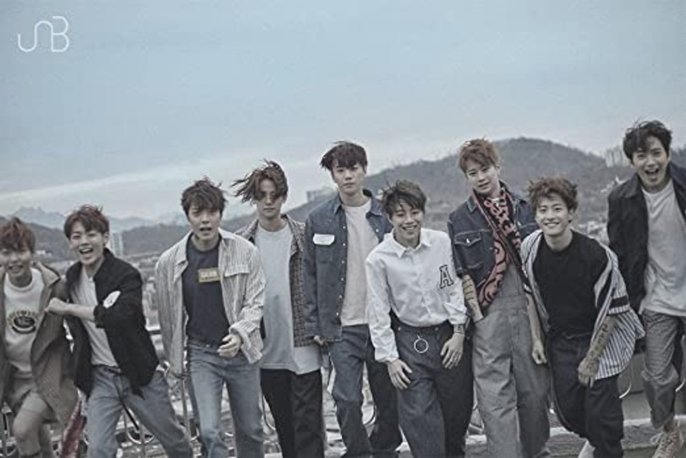 Альбом UNB - BOYHOOD 1st Mini Debut Album
