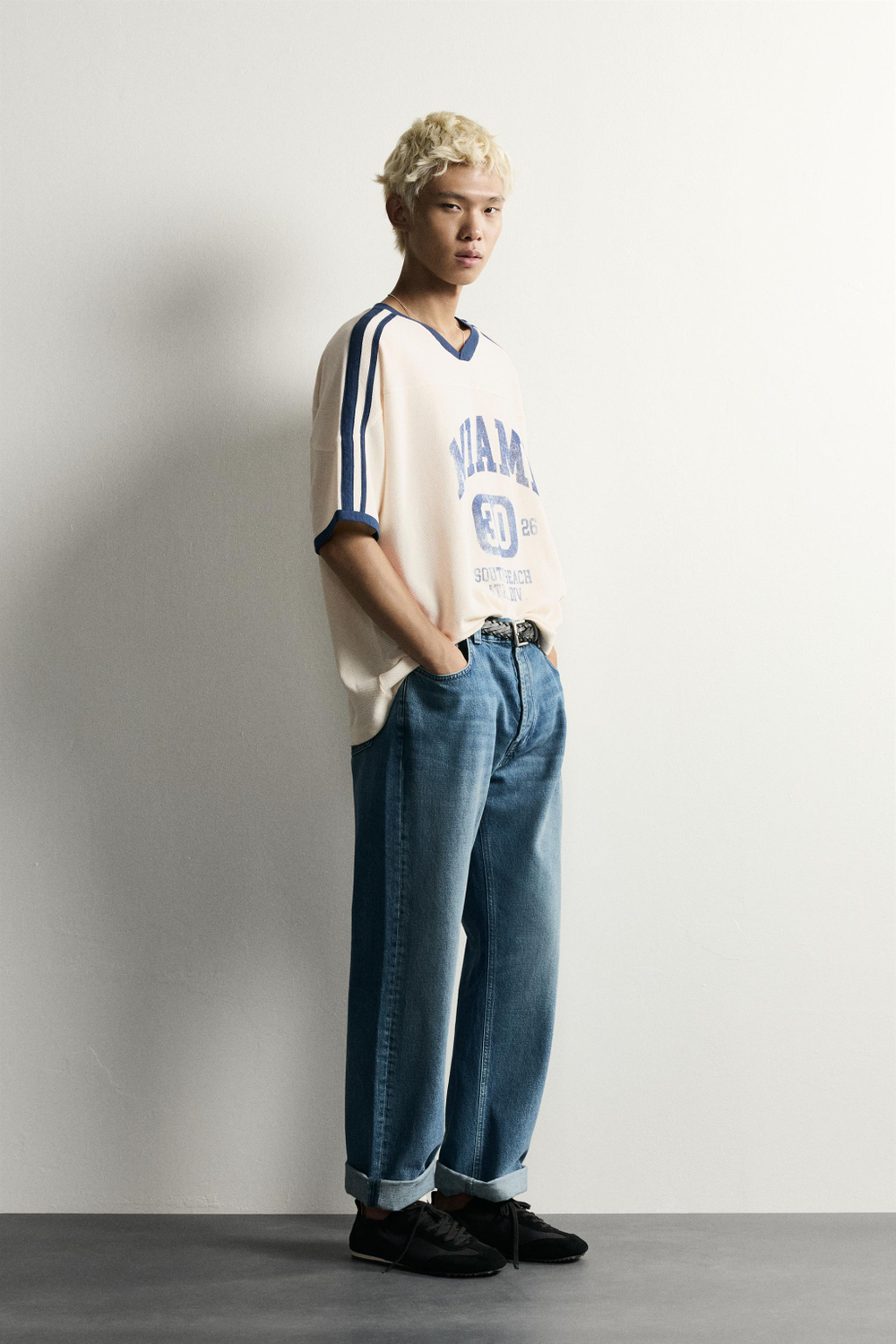 ФУТБОЛКА RELAXED FIT С ПРИНТОМ В СТИЛЕ РЕТРО — ZARA