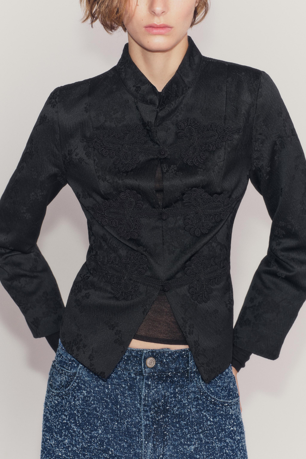 КУРТКА ЖАККАРДОВАЯ С ЗАСТЕЖКАМИ-КЛЕВАНТ — ZW COLLECTION — ZARA