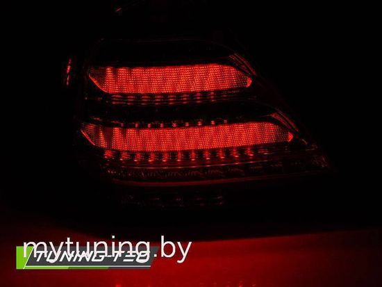 Фонари задние LED BAR RED SMOKE SEQ для MERCEDES W203 SEDAN 00-04