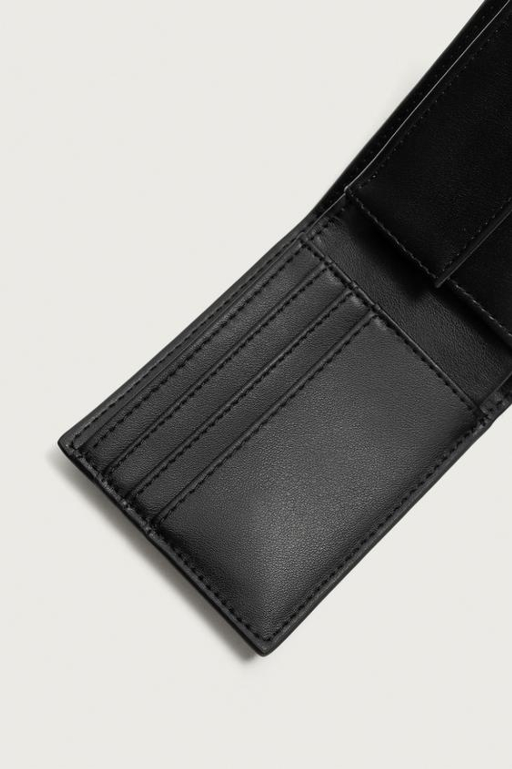 ZARA ГЛАДКИЙ КОШЕЛЕК, ЧЕРНЫЙ
