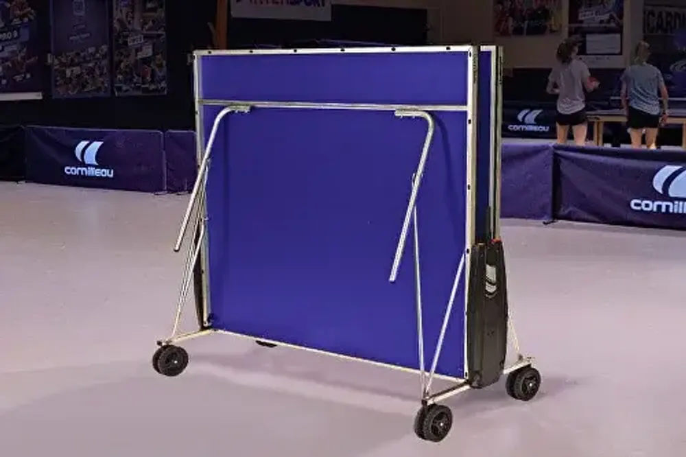 Теннисный стол Cornilleau Challenger Indoor