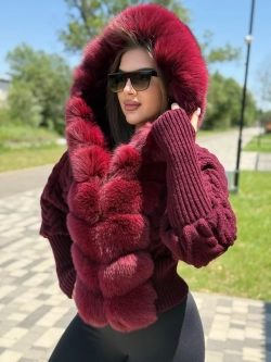 Бомбер вязаный с натуральным мехом песца