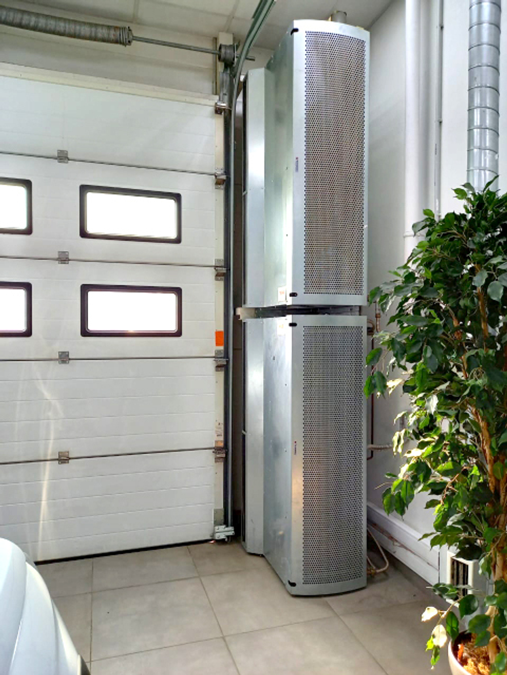 Тепловая завеса КЭВ-140П5110W