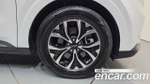 KIA Canival Gasoline 9-Seater Prestige — 2023