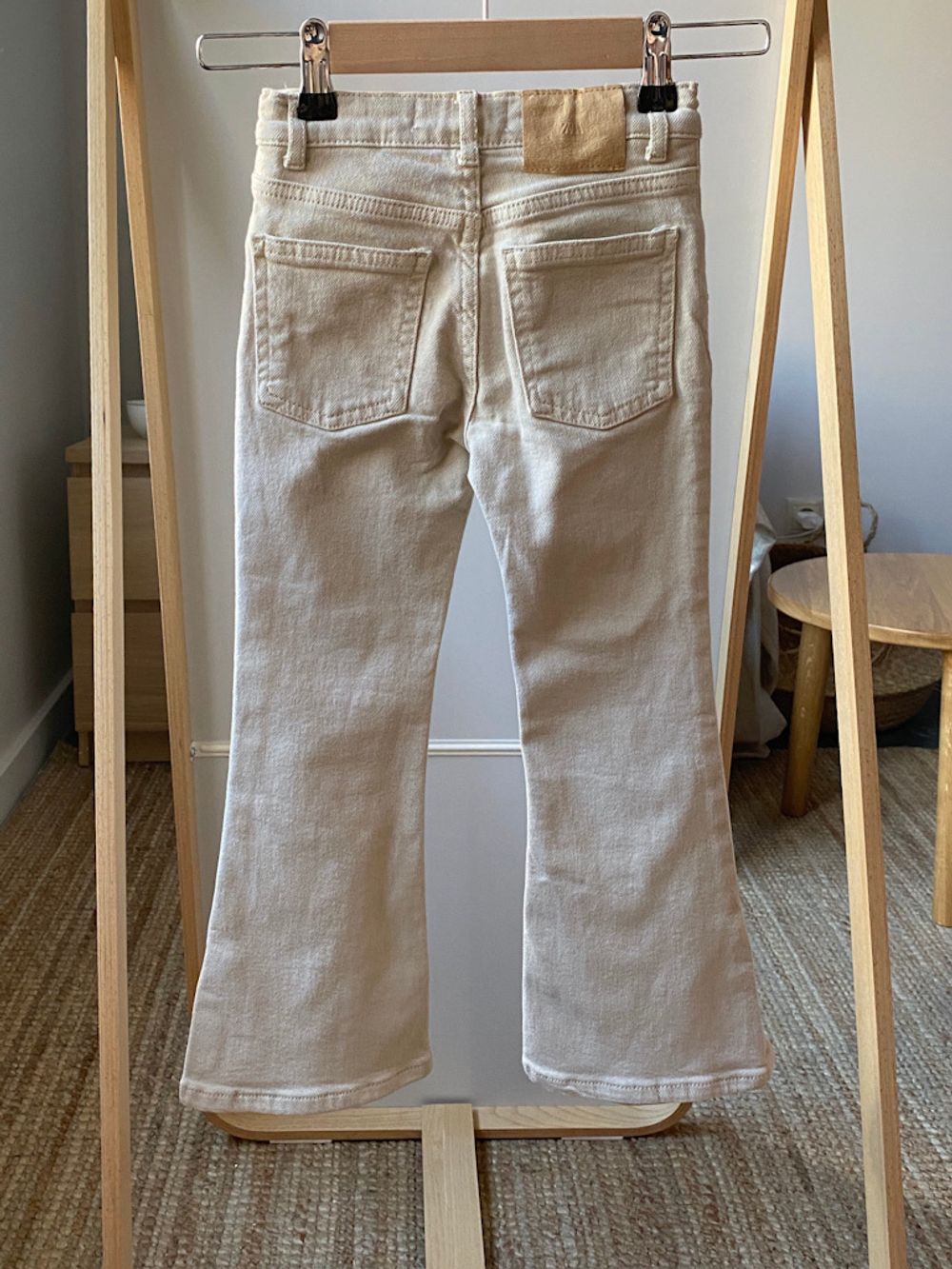 Джинсы Zara