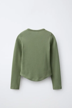 ZARA ОДНОТОННЫЙ ЛОНГСЛИВ С МОДАЛОМ, ХАКИ