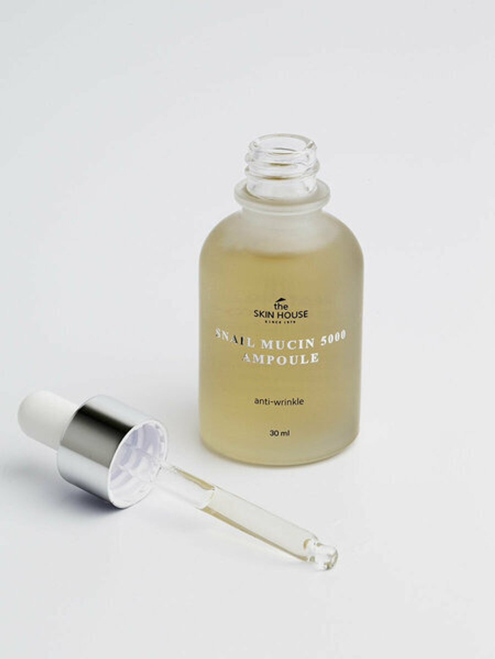 Омолаживающая ампульная сыворотка с муцином улитки и коллагеном The Skin House Snail Mucin 5000 Ampoule 30 мл