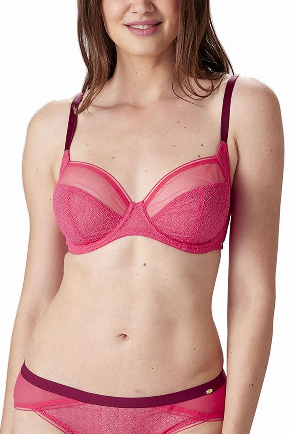 Бюстгальтер с мягкой кружевной чашкой Delicate Lace (Размер: 34FF) (Цвет: черный)
