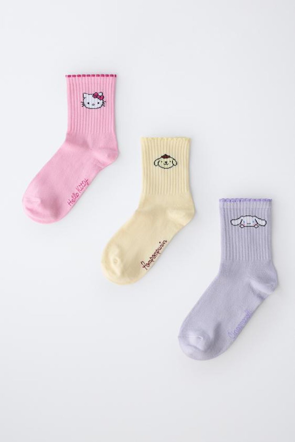ZARA НАБОР ИЗ ТРЕХ ПАР НОСКОВ HELLO KITTY AND FRIENDS © SANRIO, РАЗНОЦВЕТНЫЙ
