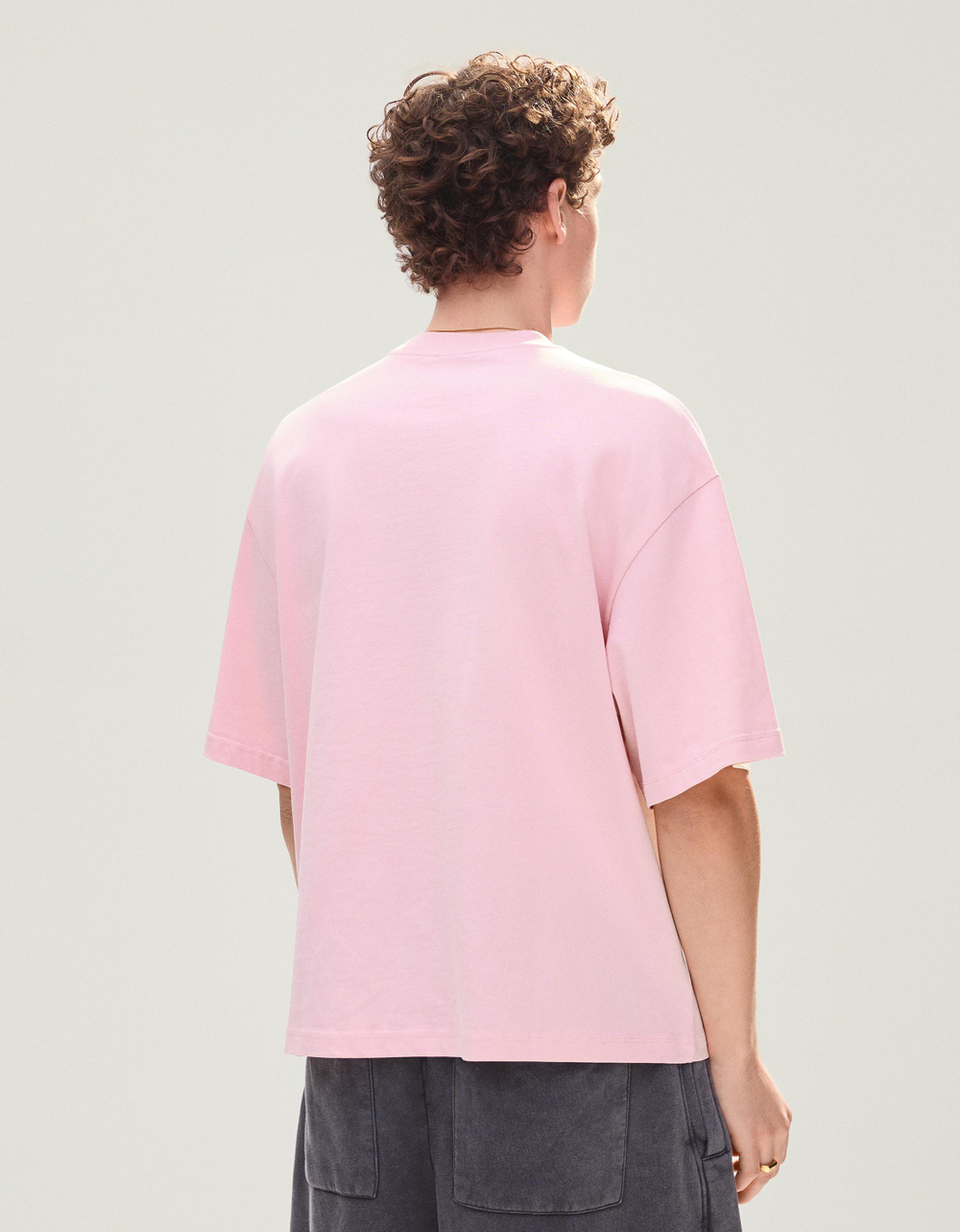 Мужская плотная футболка boxy fit - BERSHKA
