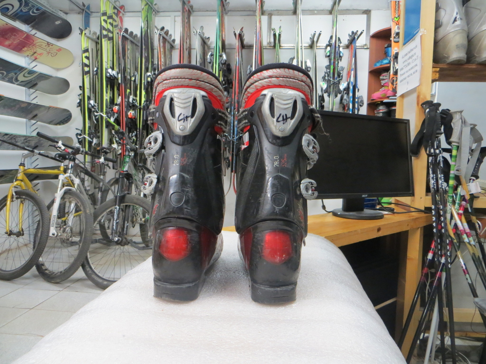Горнолыжные ботинки Nordica Sportmachine 100 р42 (280см)