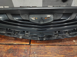 Решетка радиатора Geely Tugella 19-23 Б/У Оригинал 6013028500
